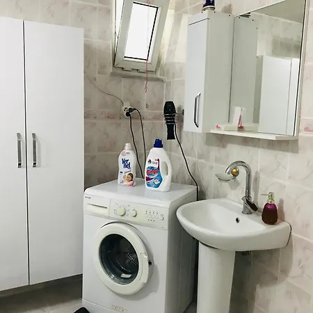 Apartment White House Tam Donanimli Bahceli Bueyuek Ev Pamukkale