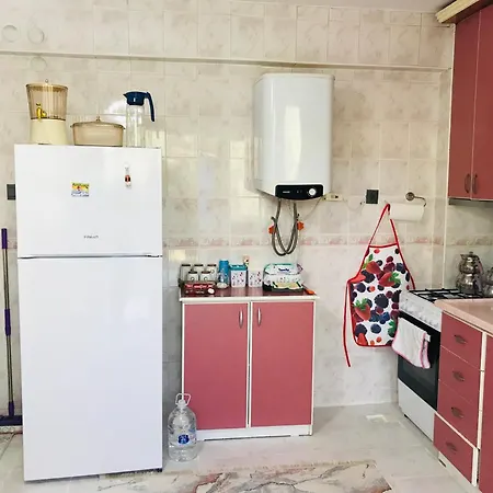 White House Tam Donanimli Bahceli Bueyuek Ev Apartment